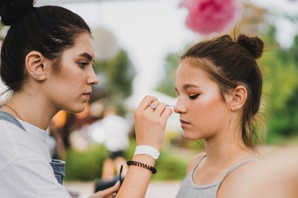 Best Bridal Makeup Looks for Outdoor Colorado Weddings