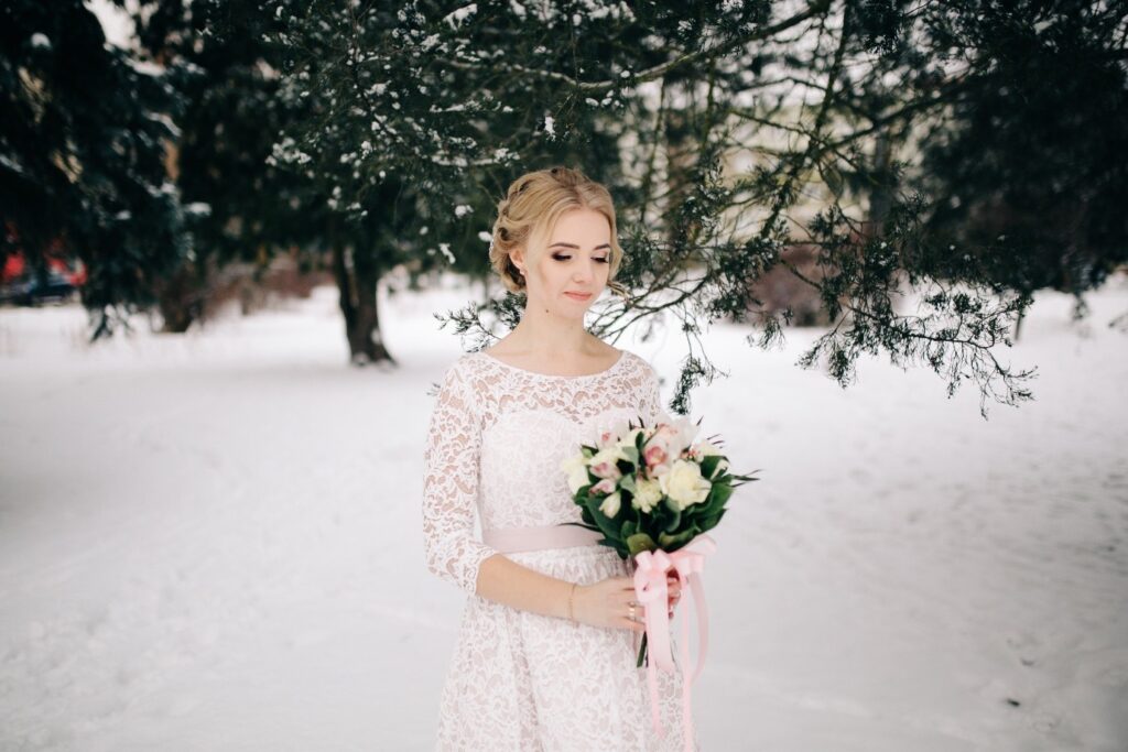 Wind, Sun, or Snow Is Your Bridal Look Truly Mountain-Ready